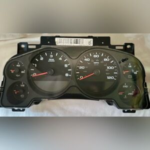 OEM 2007-2014 Chevy Silverado, Tahoe Speedometer Cluster